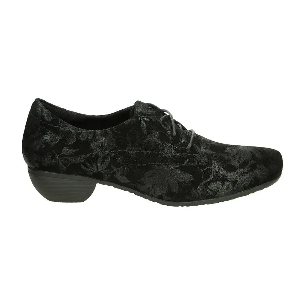 TAOS COBBLER BLACK PRINTED SUEDE 6